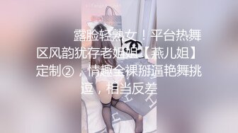 两个颜值不错的靓妹全程露脸精彩大秀直播互动，镜头前舌吻吃奶玩逼好刺激