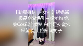 [MP4/ 1.89G] 颜值不错的爆乳少妇，全程露脸跟大哥激情啪啪，让大哥各种玩弄抽插，吃奶玩逼激情上位