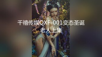 小仙女713长相甜美妹子穿肚兜居家单人自慰诱惑，掰穴自摸阴蒂翘起屁股扭动浴室洗澡