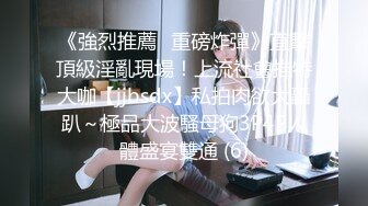 撸撸哥600元网约胸大漂亮的牛仔短裤美女宾馆啪啪,套子干破了还没射,美女受不了不干了,男说：钱给了必须干完!